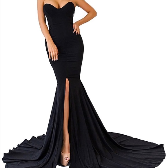 Dresses & Skirts - Strapless long dress
